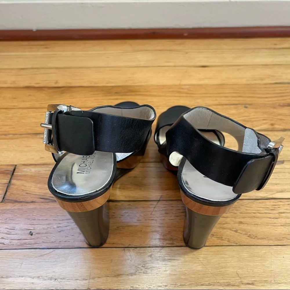 Michael Kors Carla Platform Wedge Sandals **PLEASE READ DESCRIPTION** L7.5/R7 - Picture 3 of 10